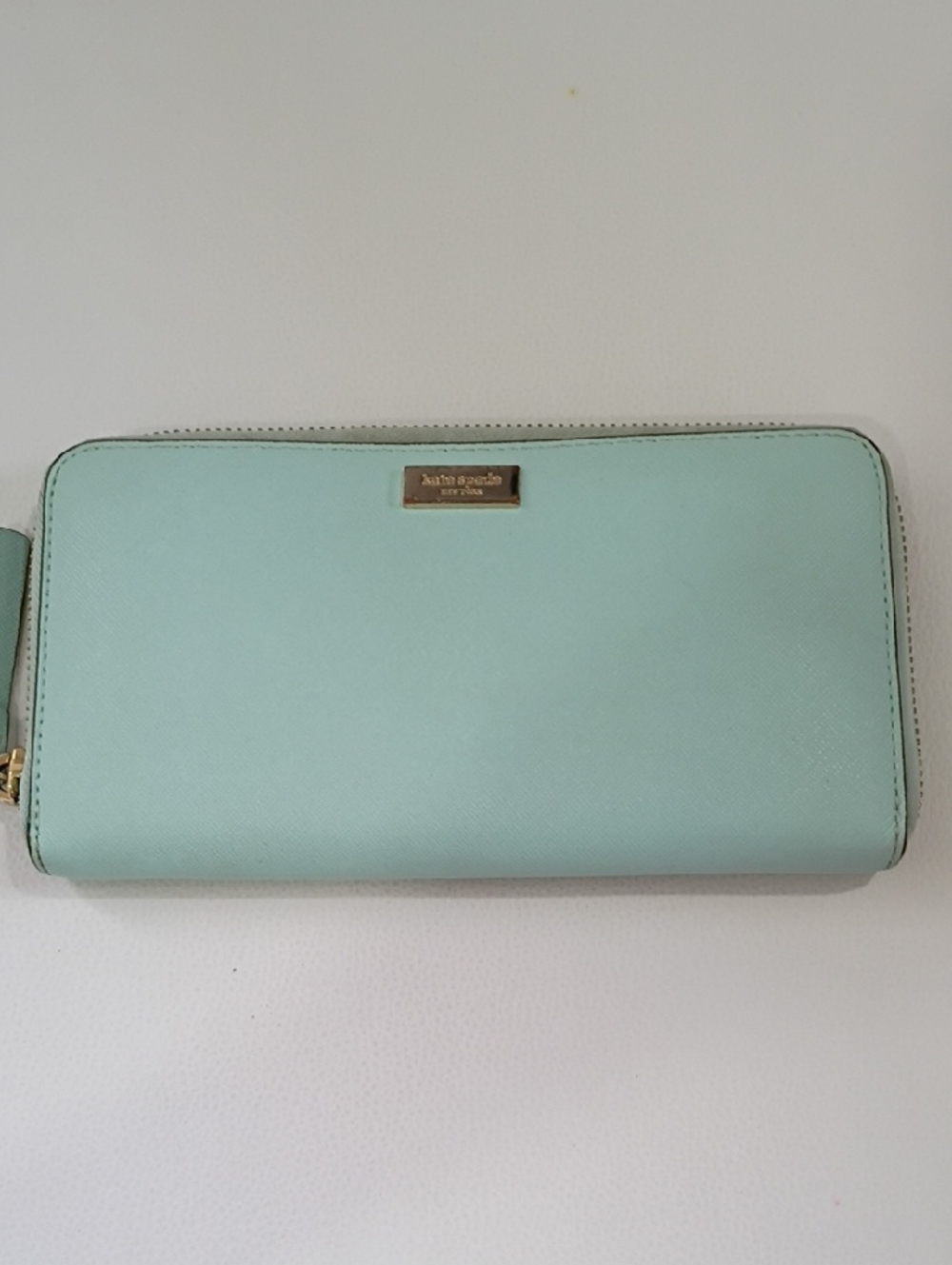 Kate Spade Light Mint Zip-Around Wallet With Lots Of Pockets